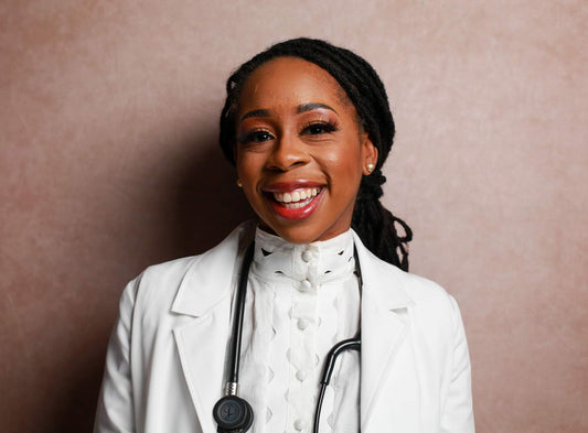 ✨ Consultations with Ebony Barr – $100 (30 minutes)